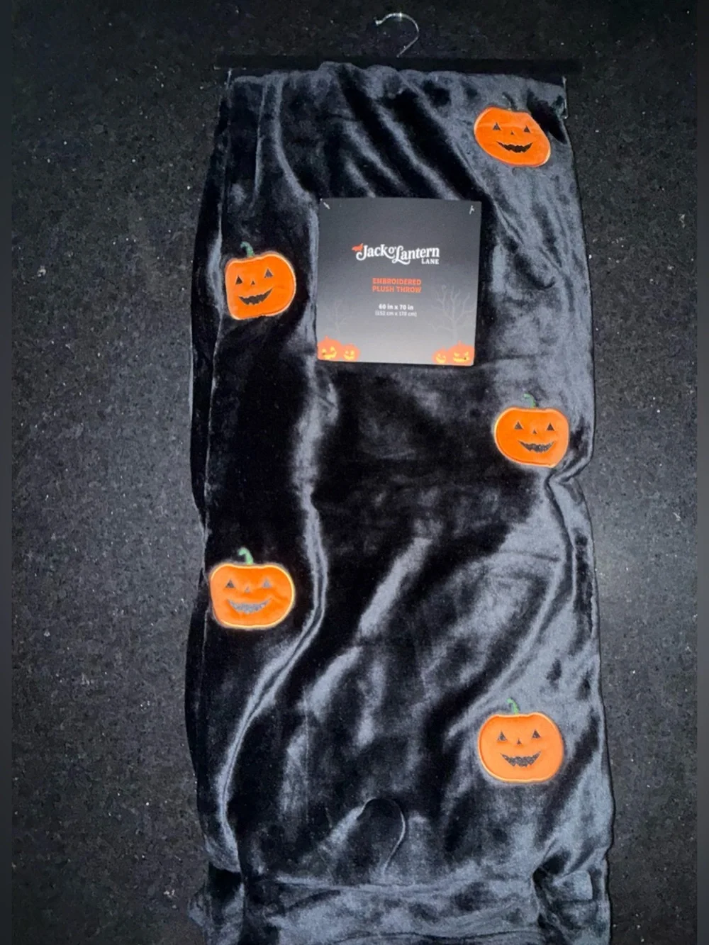 NEW Jack O'Lantern Lane Black FUZZY EMBROIDERED Pumpkin Patch Plush 60x70” Throw